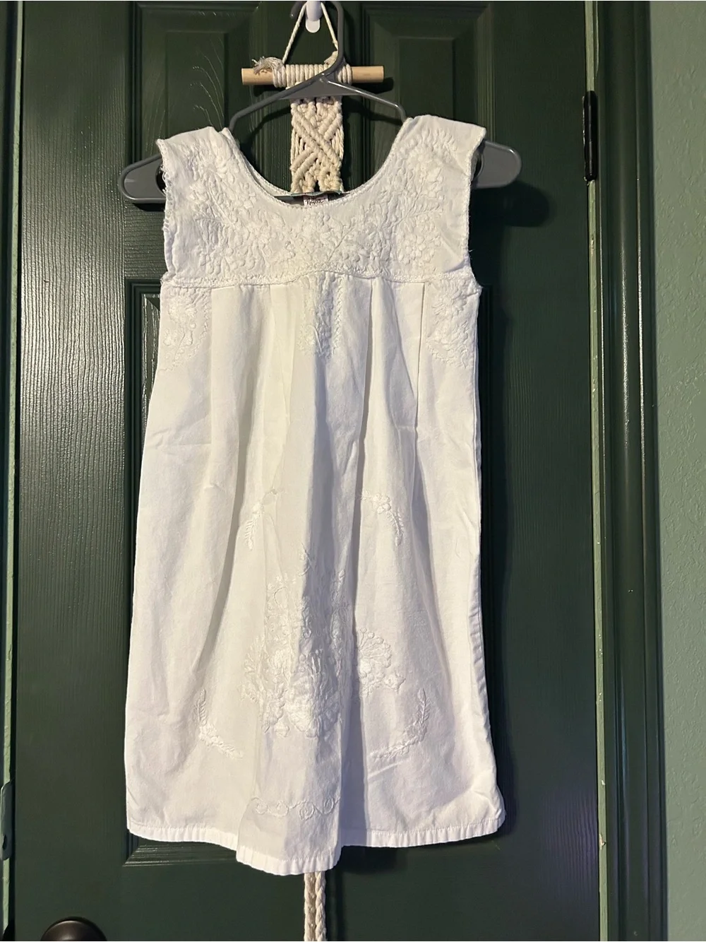 White Sleeveless Embroidered Girls Formal Dress - Picture 2 of 5